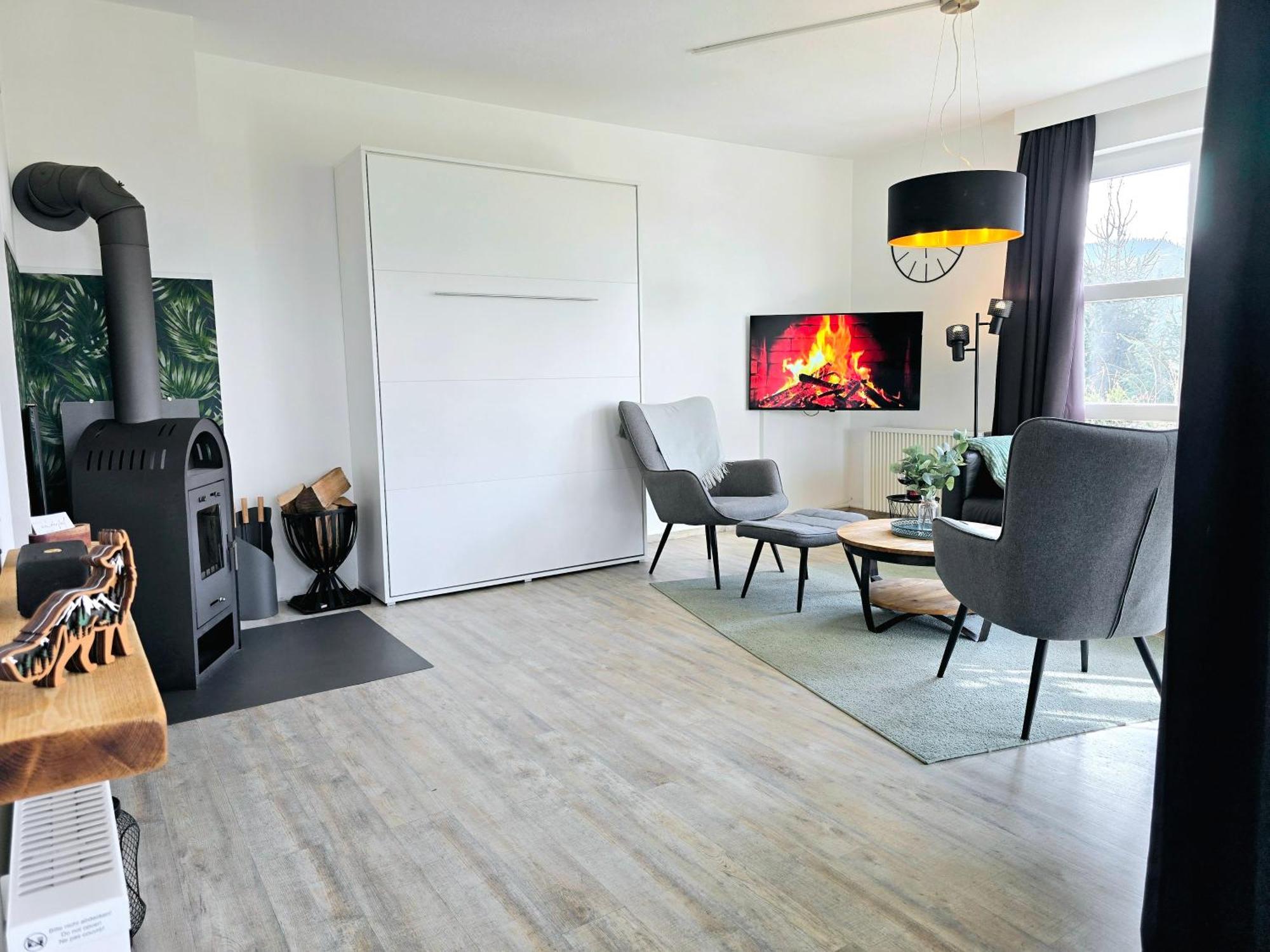 Ferienwohnung Fuchsbau Mit Kamin & Terrasse & Hunde Winterberg Exterior foto