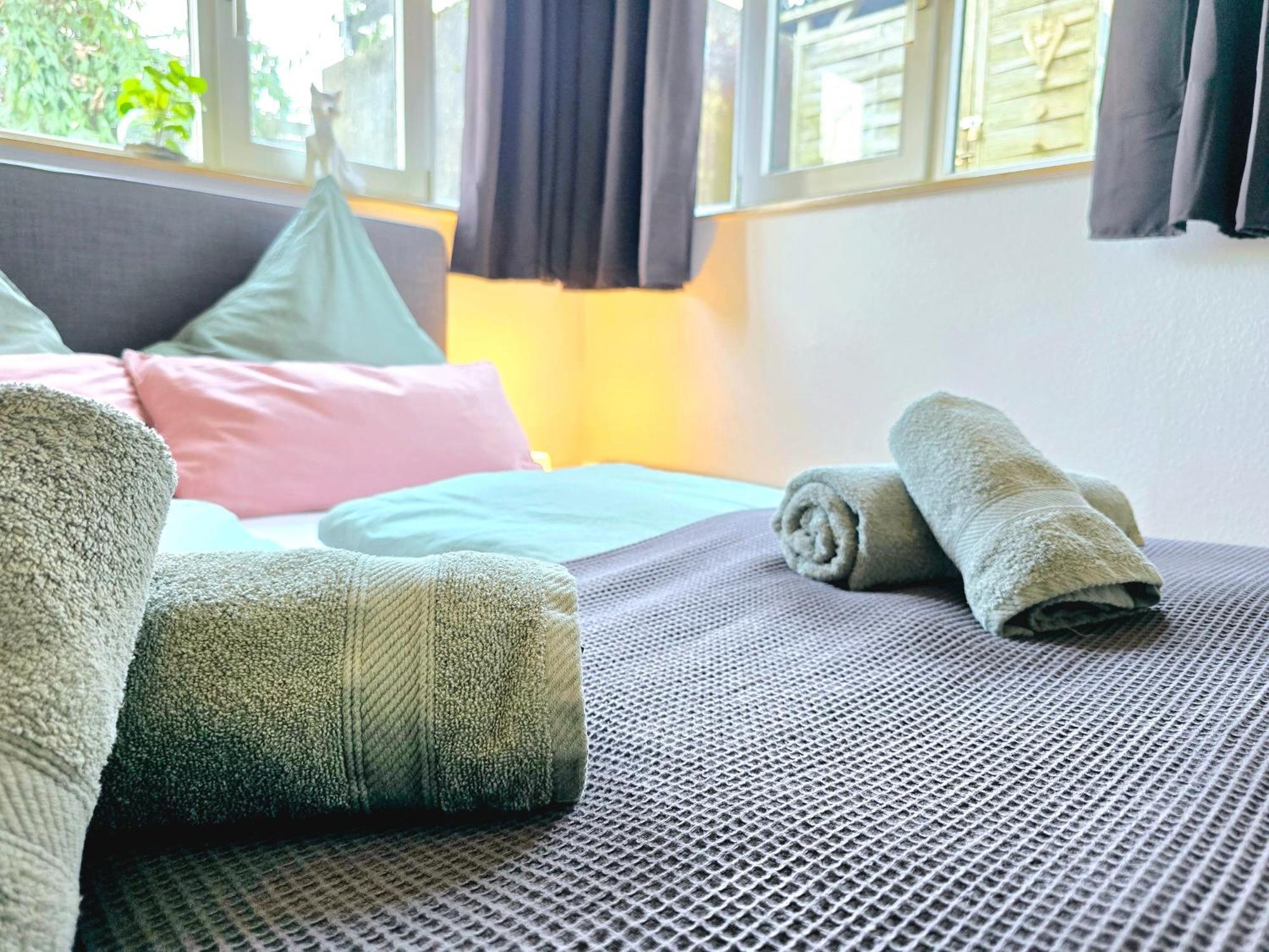 Ferienwohnung Fuchsbau Mit Kamin & Terrasse & Hunde Winterberg Exterior foto